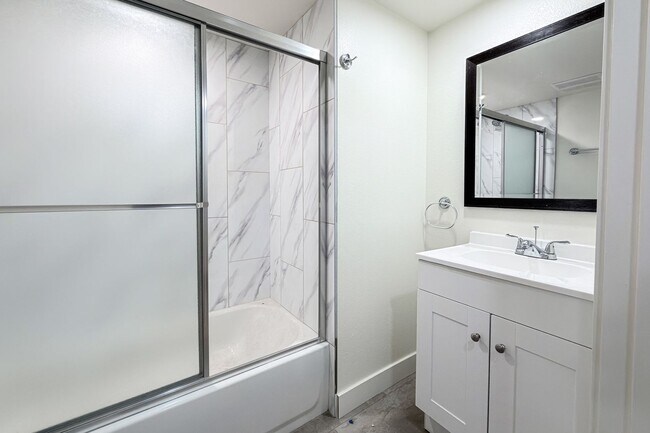 Foto del edificio - Brand New Luxury 4 & 5 Bed Units