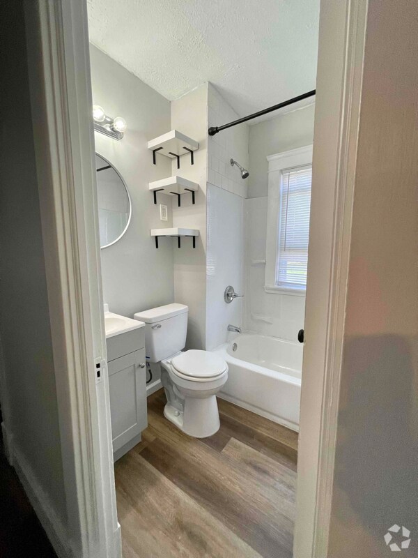 UnionMiles Park Apartments for Rent with Utilities Included