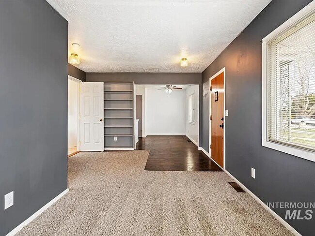 Foto del edificio - 1408 Fairview Ave