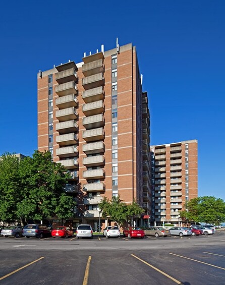 Foto principal - Marina Vista (Income Qualifications Apply)