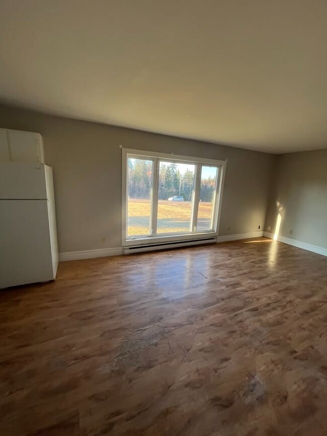 Building Photo - 3395 RTE 115