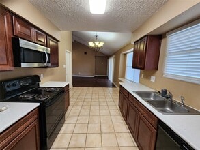 Building Photo - 1314 Mossridge Dr