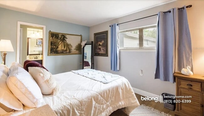 Foto del edificio - 4111 Haines Rd N