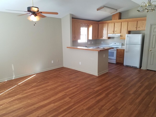 Building Photo - 478 Kerri Anne Dr