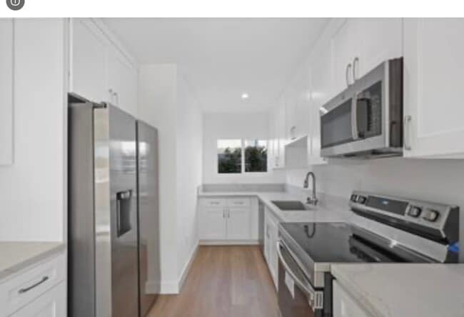 Building Photo - 2915 Hauser Blvd