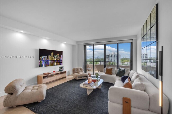 Building Photo - 151 Crandon Blvd