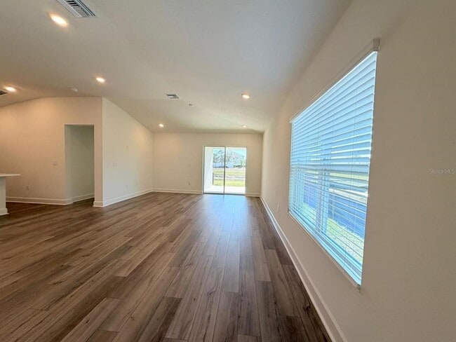 Building Photo - 10423 Plumbago Ln