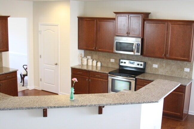 Foto del edificio - 10519 Royal Winchester Dr