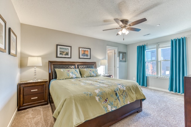 Building Photo - 4335 N 2nd Way