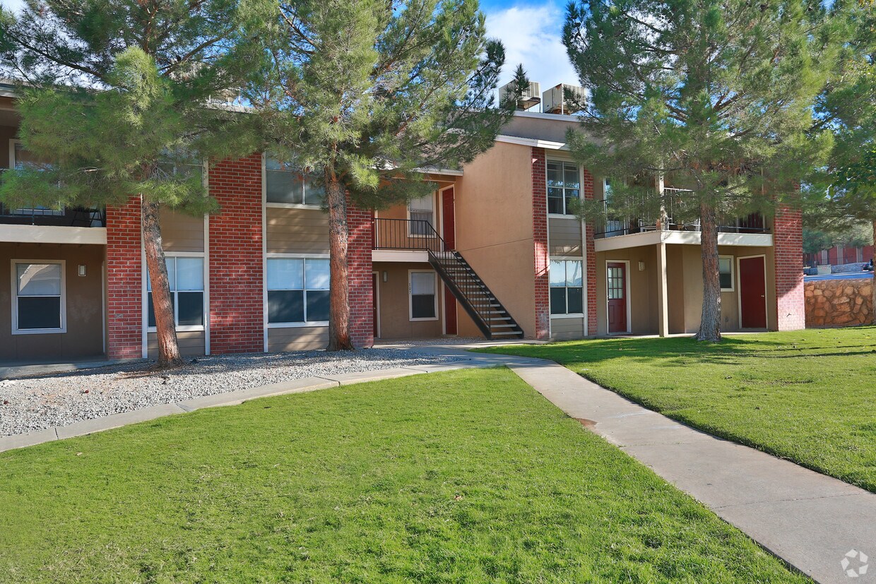 LAS LOMAS Apartments - El Paso, TX | Apartments.com