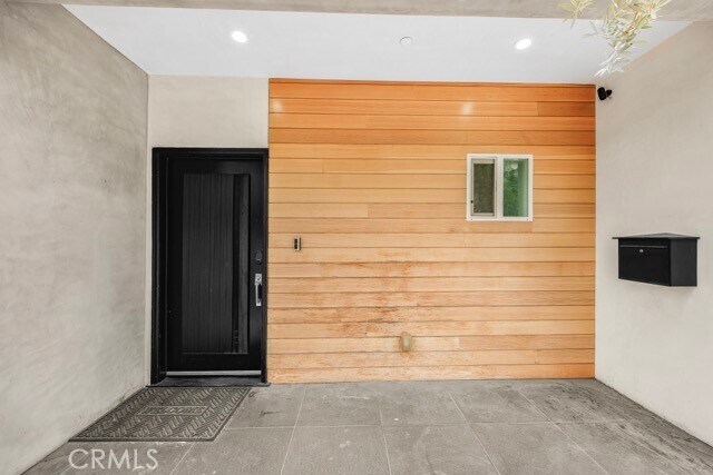 Foto del edificio - 4240 Barrett Rd