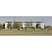 Building Photo - 5310-5346 46 St