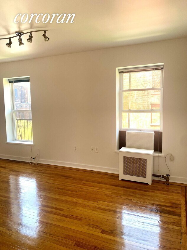 164 Thompson St, New York, NY 10012 Condo for Rent in New York, NY