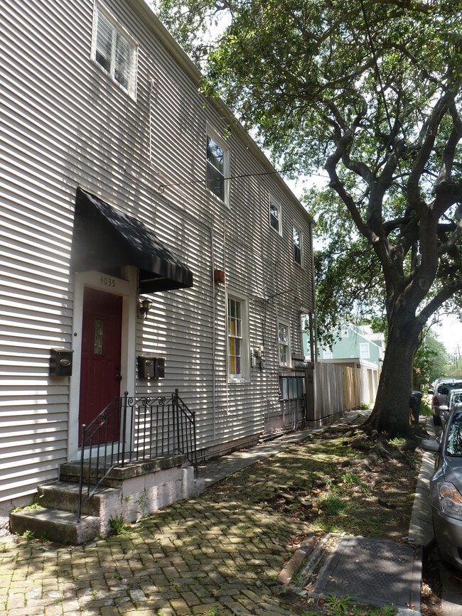 Building Photo - 1101 Marengo St