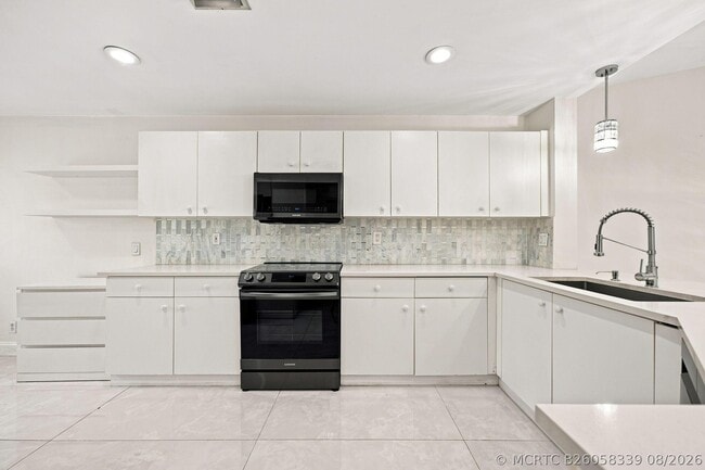 Building Photo - 1590 Orion Ln