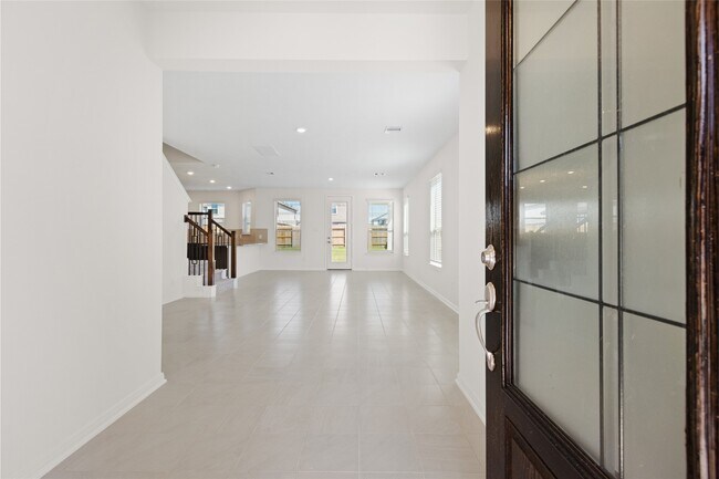 Foto del edificio - 22834 Magnolia Rd