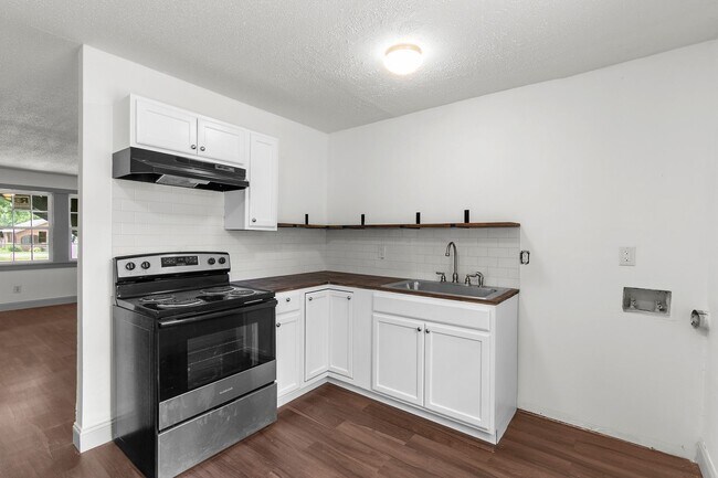 Foto del edificio - 2608 20th Ave N