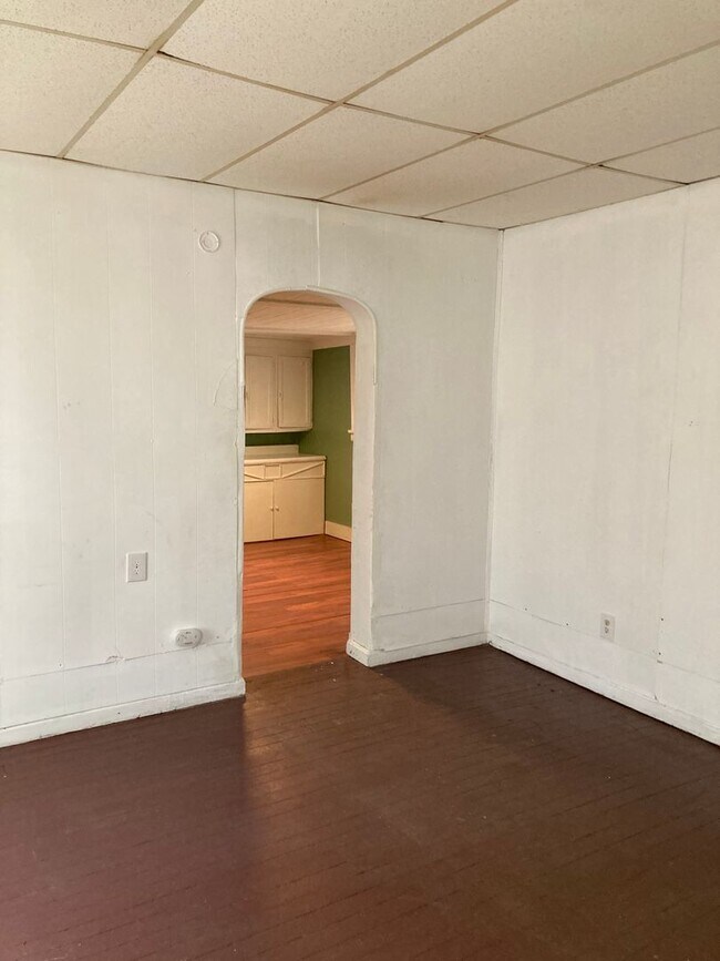 Building Photo - Atlas Investment Group, LLC (250 Cross St)