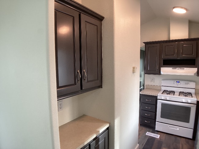 Building Photo - 2601 W Boise Ave