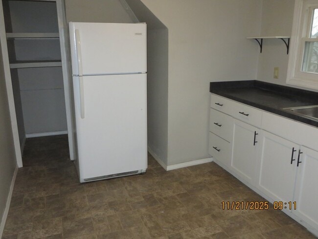 Building Photo - 919 Walnut St