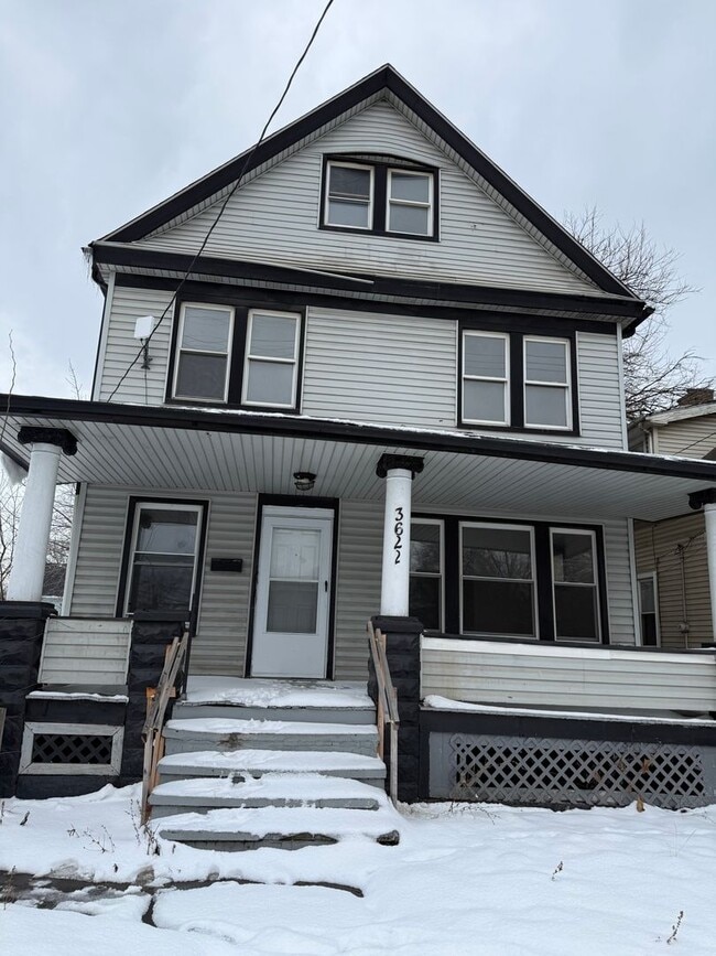 Building Photo - 3622 Independence Rd