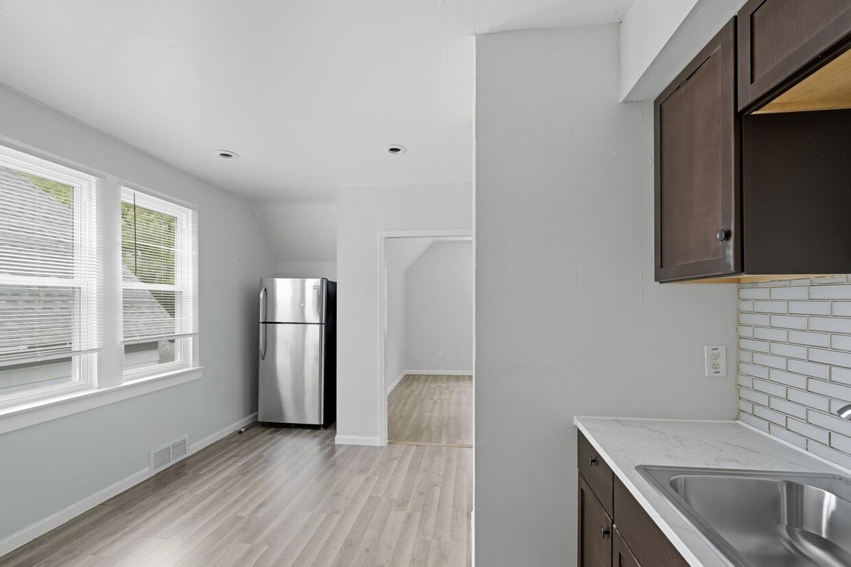 Primary Photo - 3536 N 19th St.
