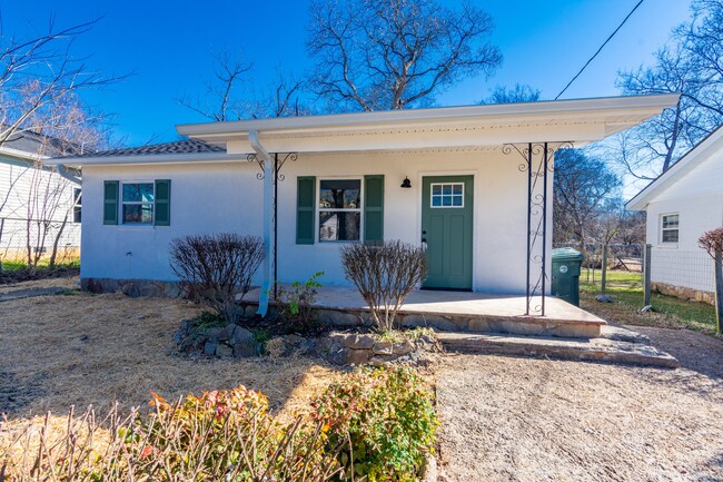 Photo - 3312 Tarlton Ave House