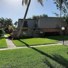 Building Photo - 4033 Sandlewood Ln
