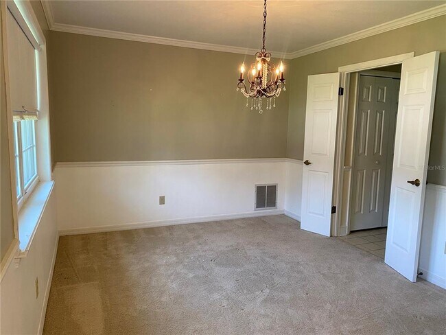 Building Photo - 503 Lake Charm Ct