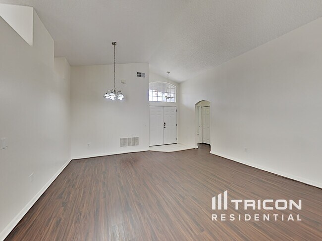Building Photo - 326 Havelock Street Orlando FL