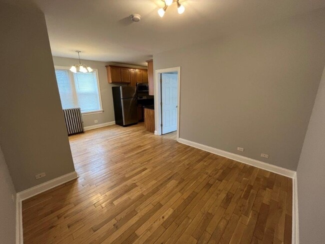 Foto del edificio - 4548 W George St
