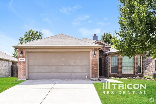 Building Photo - 1332 Red River Dr