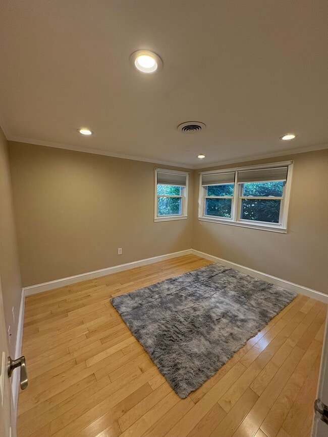 Building Photo - 85 Woodland Dr
