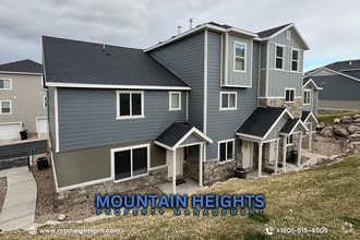 Building Photo - 14394 S Oakfield Way