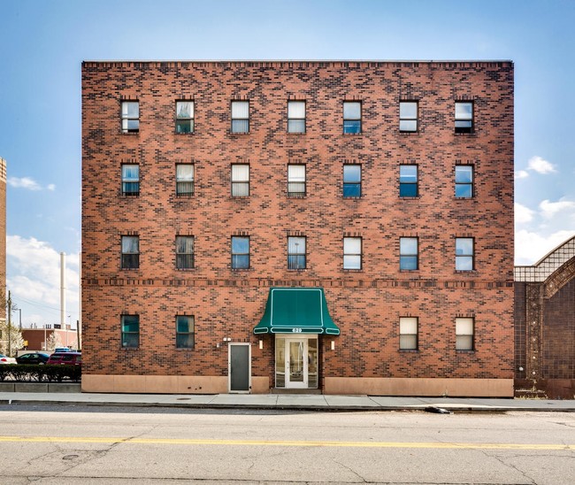 Foto del edificio - Milwaukee Apartments