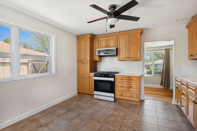 Foto del edificio - 3609 Bobwhite Ln