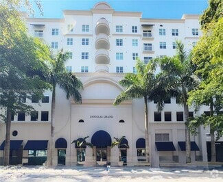 Building Photo - 50 Menores Ave