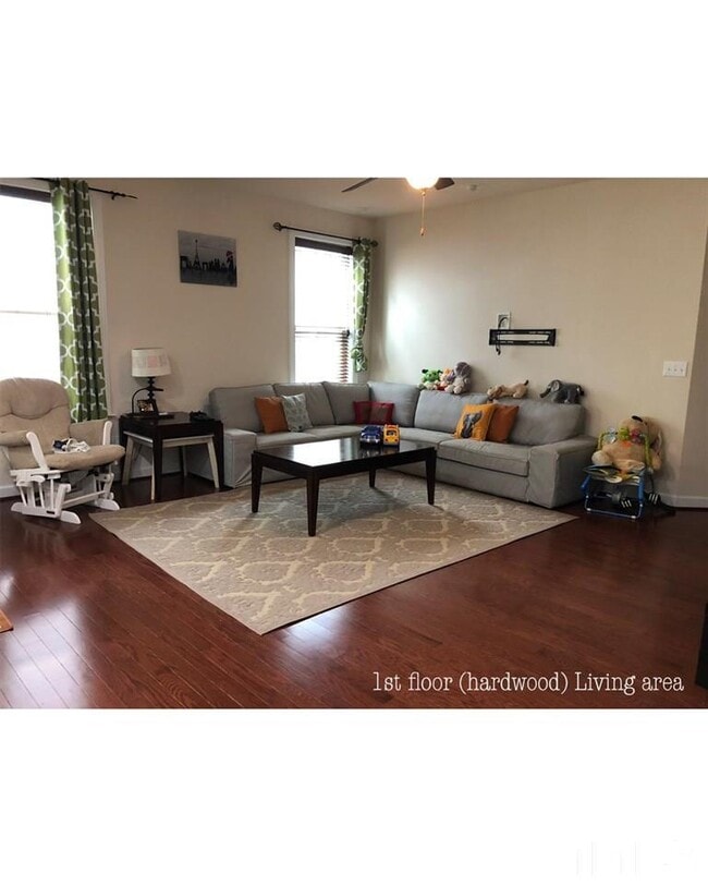 Foto del edificio - 2410 Pecan Ridge Way