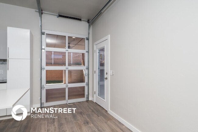 Building Photo - 11303 Paradise Out Ln