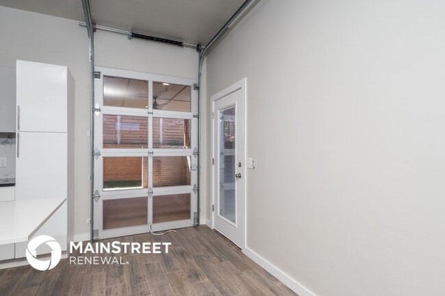 Foto del edificio - 11303 Paradise Out Ln