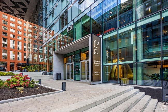 Building Entrance - Humaniti