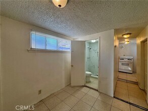 Building Photo - 12115 Morehouse St