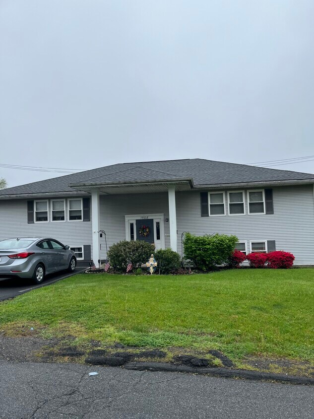 Foto principal - 1508 Marion St