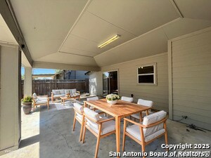 Foto del edificio - 4102 Judivan