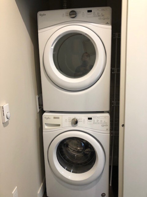 Building Photo - 45513-45513 Market Way