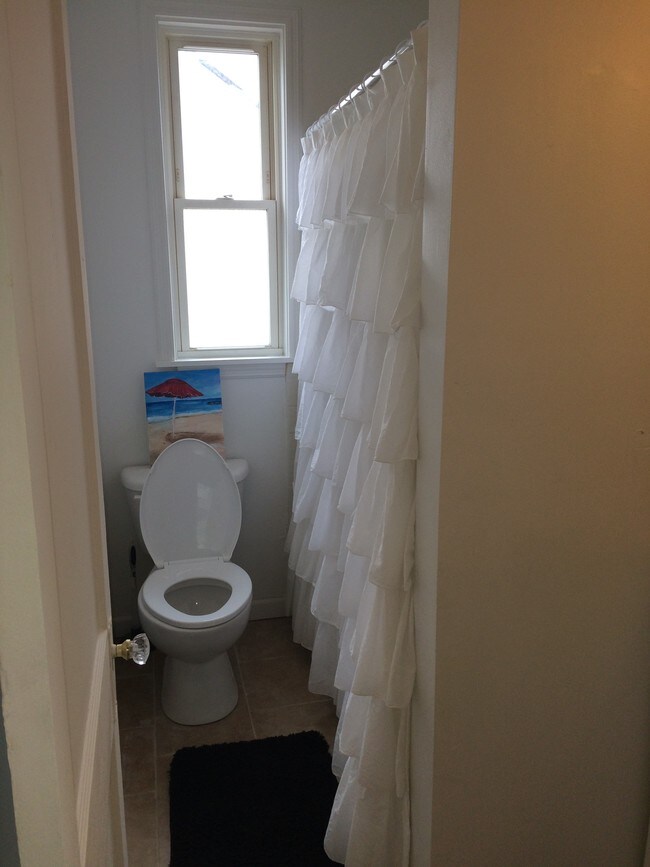 Building Photo - 1814 Williams Ave