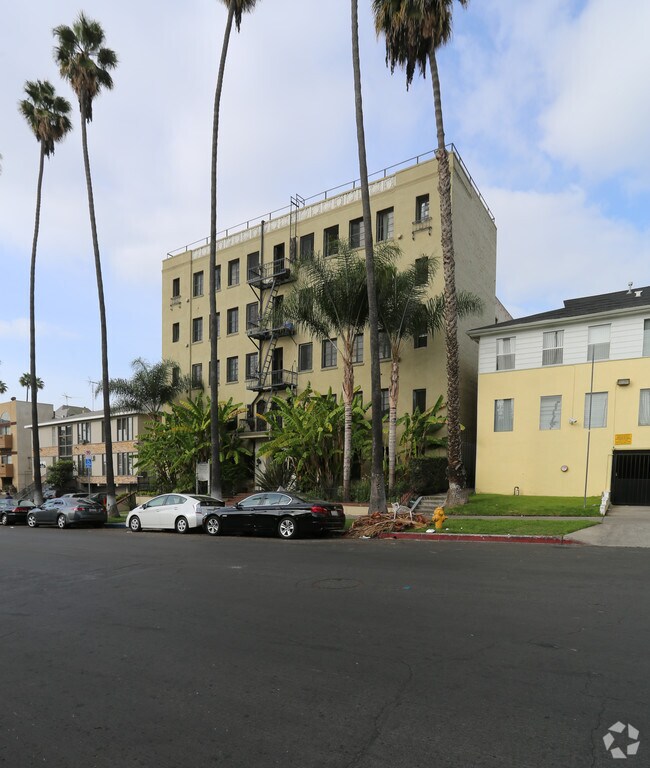 Chapman Apartments Rentals Los Angeles, CA