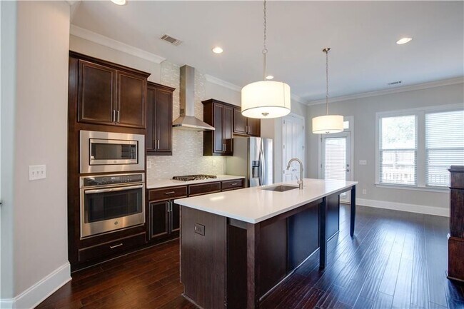 Foto del edificio - 1959 Townsend Ct