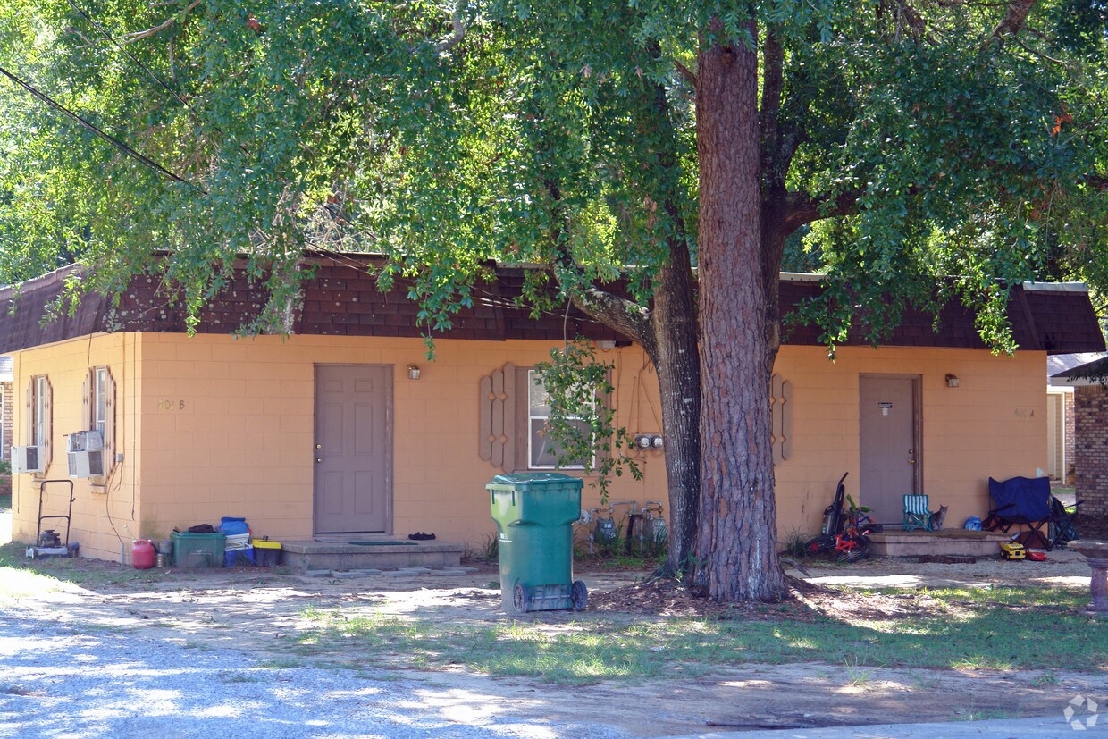 Building Photo - 401 Niceville Ave