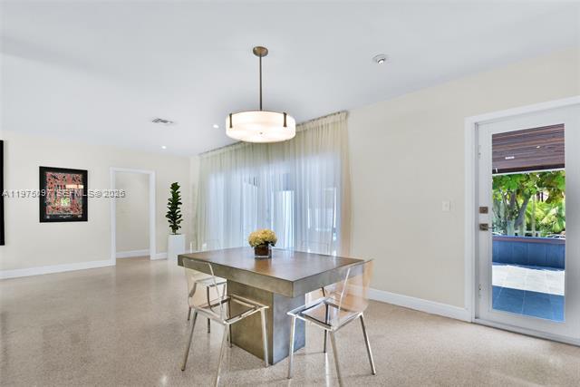 Foto del edificio - 10610 NE 11th Ct